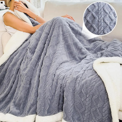 Double-Layer Plush Velvet Blanket, Ultra Soft Cozy Warm Throw Blanket, Reversible Fleece Blanket for Sofa Bed Bedroom