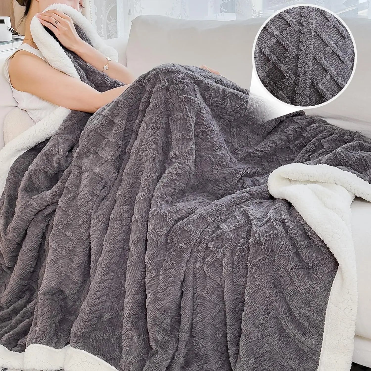 Double-Layer Plush Velvet Blanket, Ultra Soft Cozy Warm Throw Blanket, Reversible Fleece Blanket for Sofa Bed Bedroom